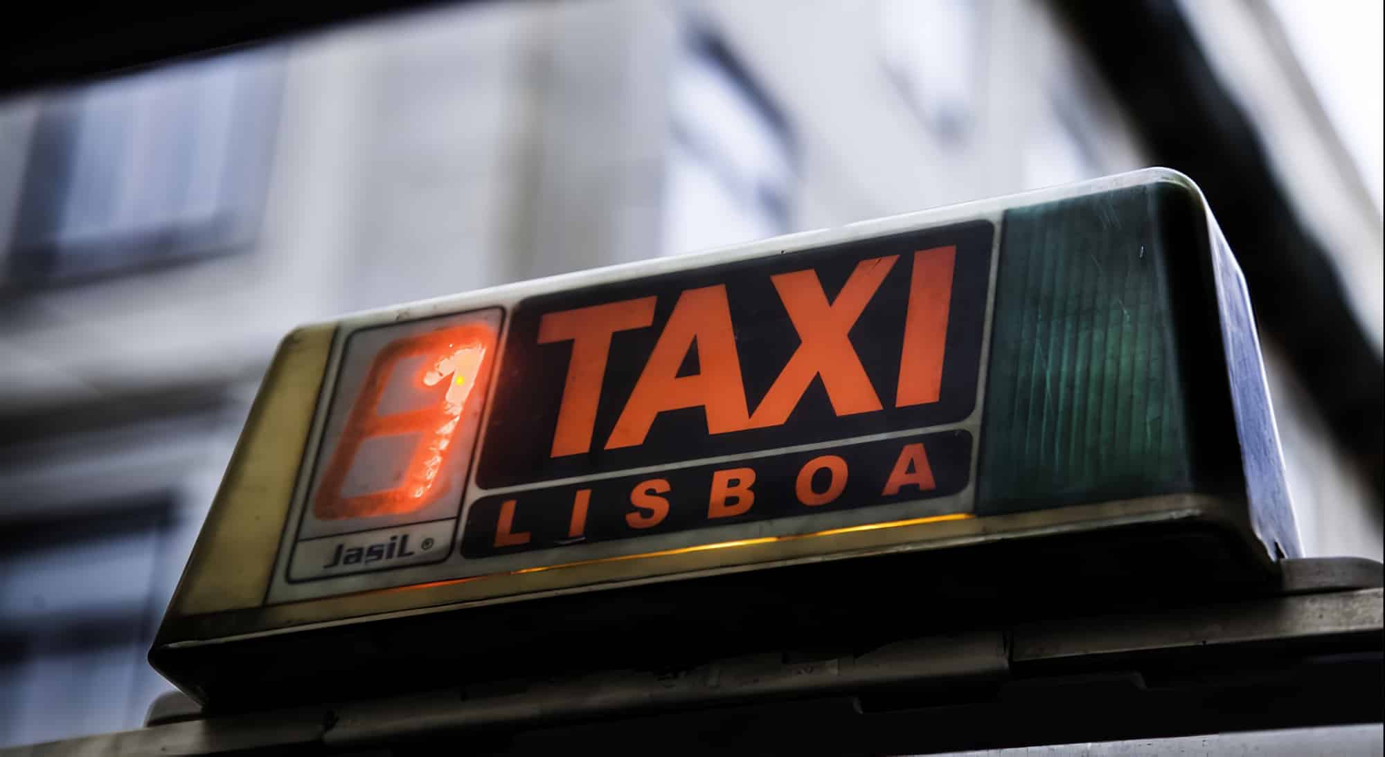 Taxi