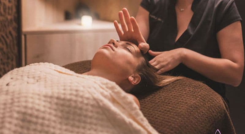 Gommage et massage solo ou duo à Annecy