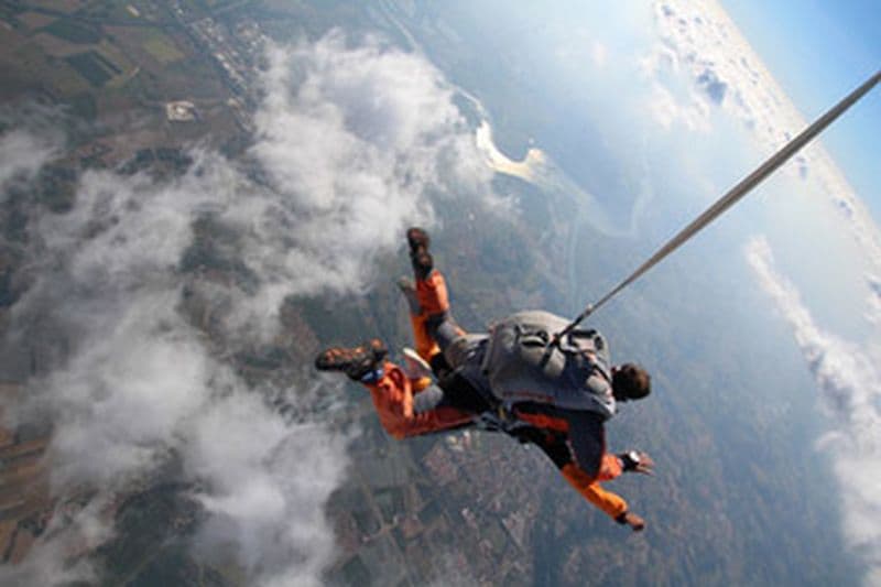 Saut en parachute près de Montauban et Cahors