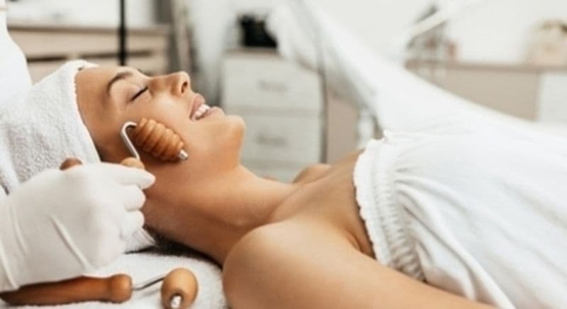 Massage relaxant et soin du visage à Brest