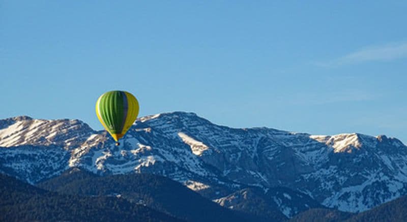 Vol en Montgolfière depuis Alp près des Pyrénées