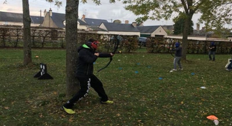 Partie privée d'Archery Game à domicile à Orléans ou ses environs
