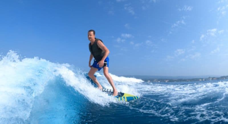 Ski Nautique, Wakeboard et Wakesurf à Saint-Cyr-sur-Mer
