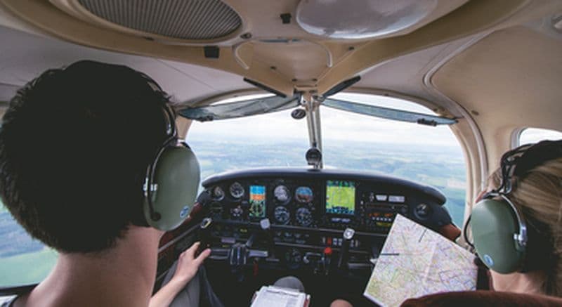 Initiation au pilotage d'avion léger à Bordeaux