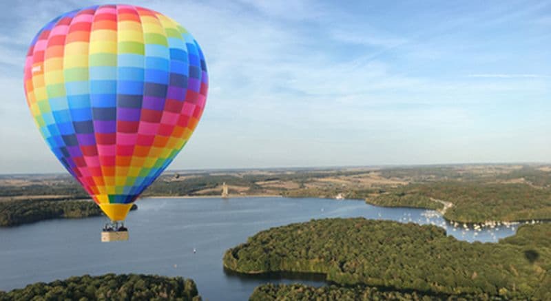 Cerfontaine - Survol des Lacs de l'Eau d'Heure en Montgolfière