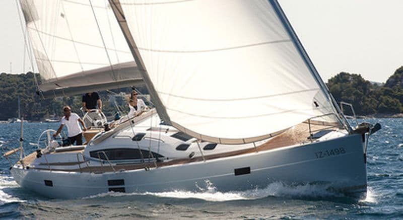 Détente sur l'eau en voilier à La Trinité-sur-Mer