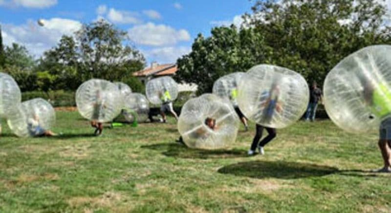 Bubble Foot à domicile ou à Aigues-Vives près de Montpellier