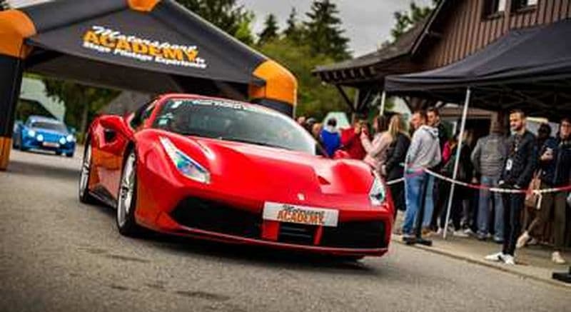 Pilotage en Ferrari F488 GTB - Circuit de Pont-l'Évêque