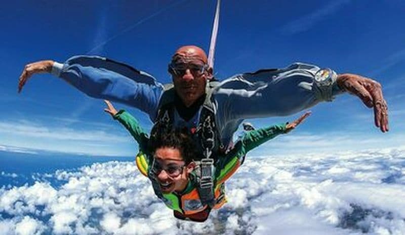 Saut en Parachute - Mont Saint-Michel