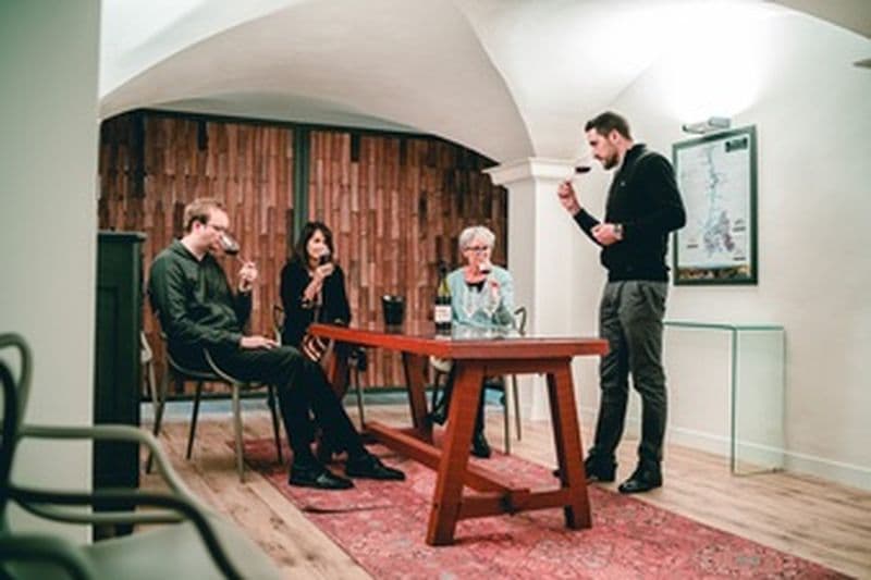 Visite de domaine et dégustation de vins à Châteauneuf-du-Pape près d'Avignon