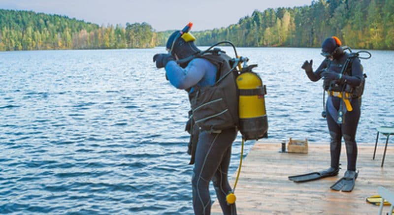 Baptême de plongée au Lac de l'Eau d'Heure en Belgique