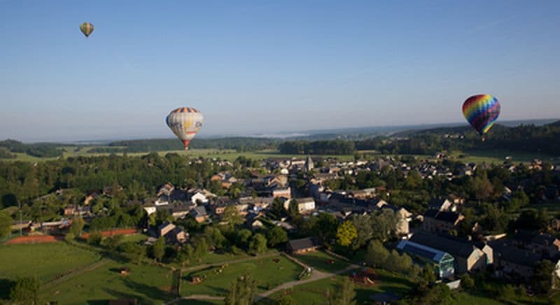 Survol du Géopark Famenne-Ardenne en Montgolfière au départ d'Han-sur-Lesse