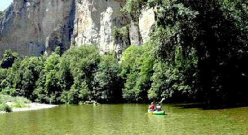 Micro-aventure en Canoë dans les Gorges du Tarn près de Mende
