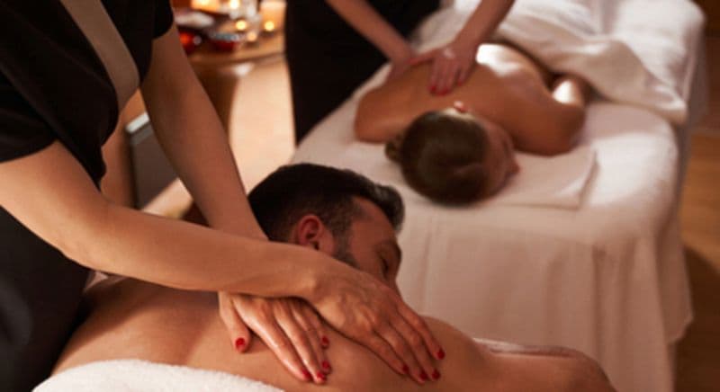 Modelage en duo à Colleville-Montgomery