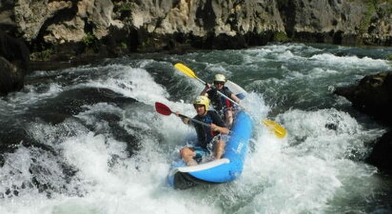 Descente en Canorafting à Aniane dans l'Hérault