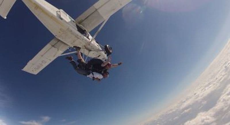 Saut en Parachute près de Lens