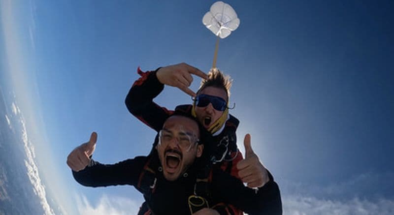 Saut en Parachute près de Nîmes