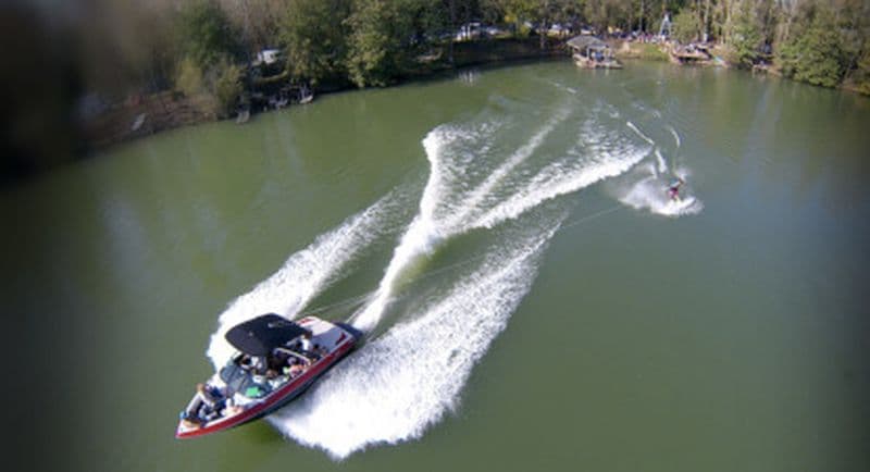 Séance de Wakeboard près de Sauterne en Gironde