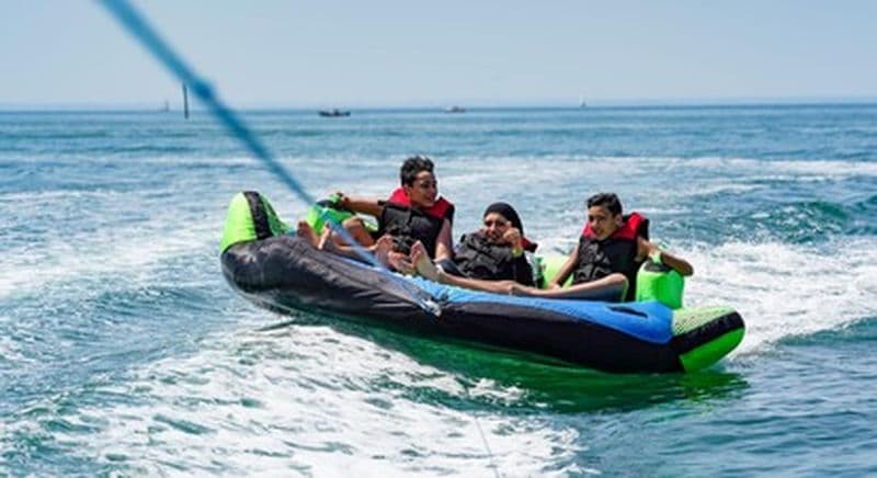 Session de bouée tractée à Deauville