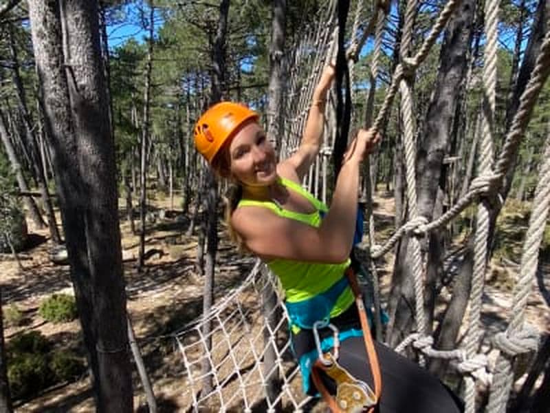 Parc accrobranche de l'Ospédale près de Porto-Vecchio, Corse