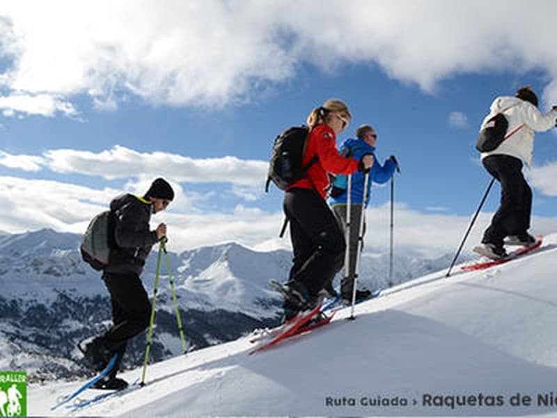 Itinéraires en raquettes à neige vers le Pico Torres et le Pico Ausente