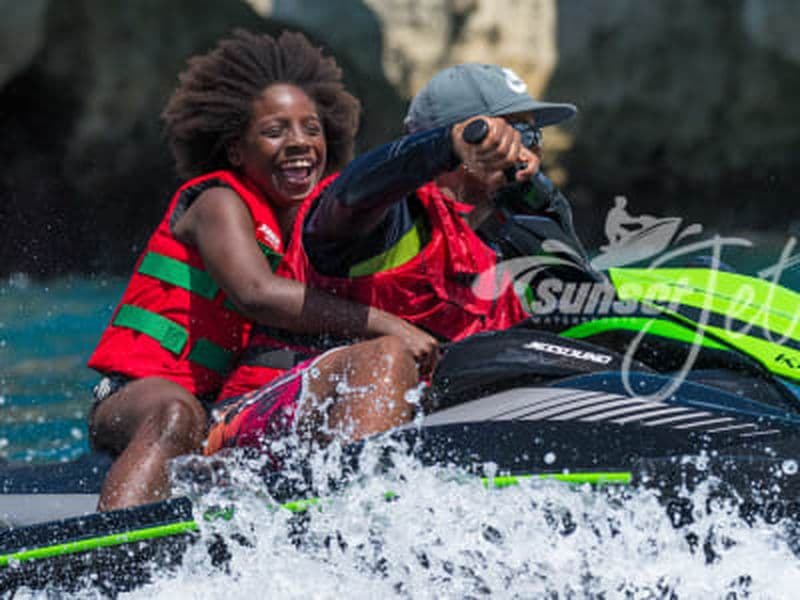 Location de jet ski sans permis à Port-Louis, Guadeloupe
