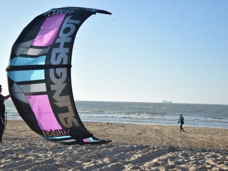 Cours privés de kitesurf à Knokke-Heist, près de Bruges