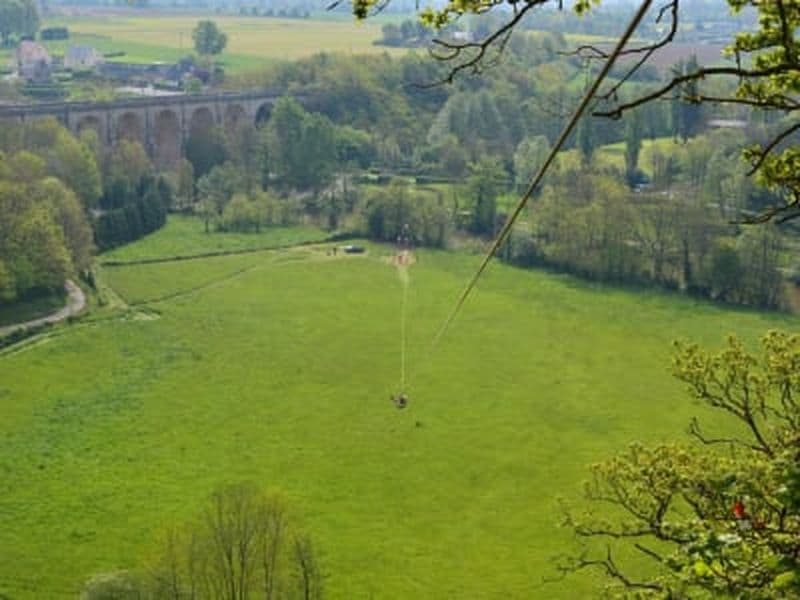 Tyrolienne géante de Clécy en Normandie
