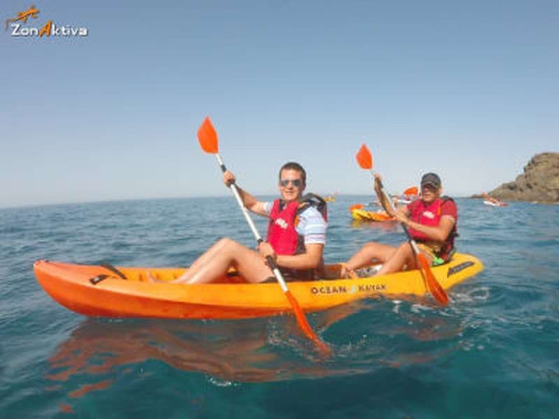 Excursion guidée en kayak de La Fabriquilla à Arrecife de las Sirenas, Cabo de Gata