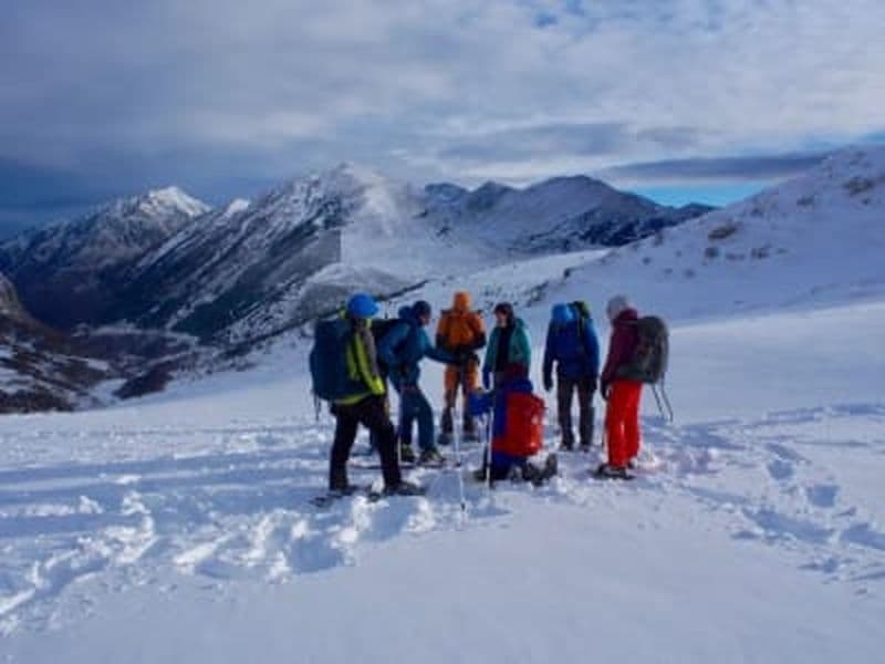 Randonnée raquettes et bivouac hivernal à côté de Mijanès