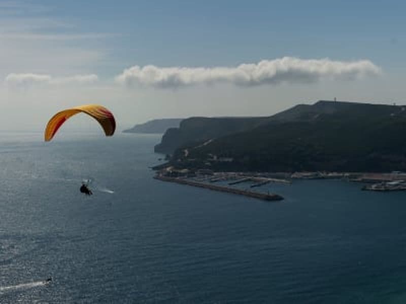 Vol en parapente en tandem au-dessus de Lisbonne