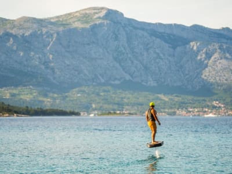 Cours d'E-Foil à Lumbarda, île de Korčula