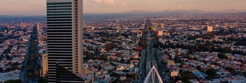 Vol en avion de tourisme au-dessus de Guadalajara
