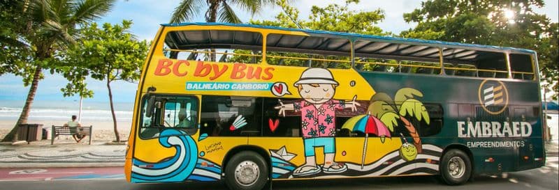 Bus touristique à Balneario Camboriú