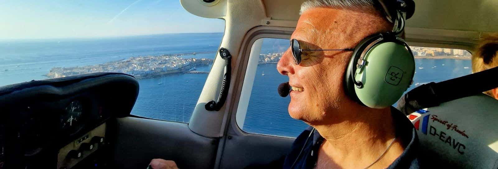 Vol privé en avion de tourisme au-dessus des Pouilles