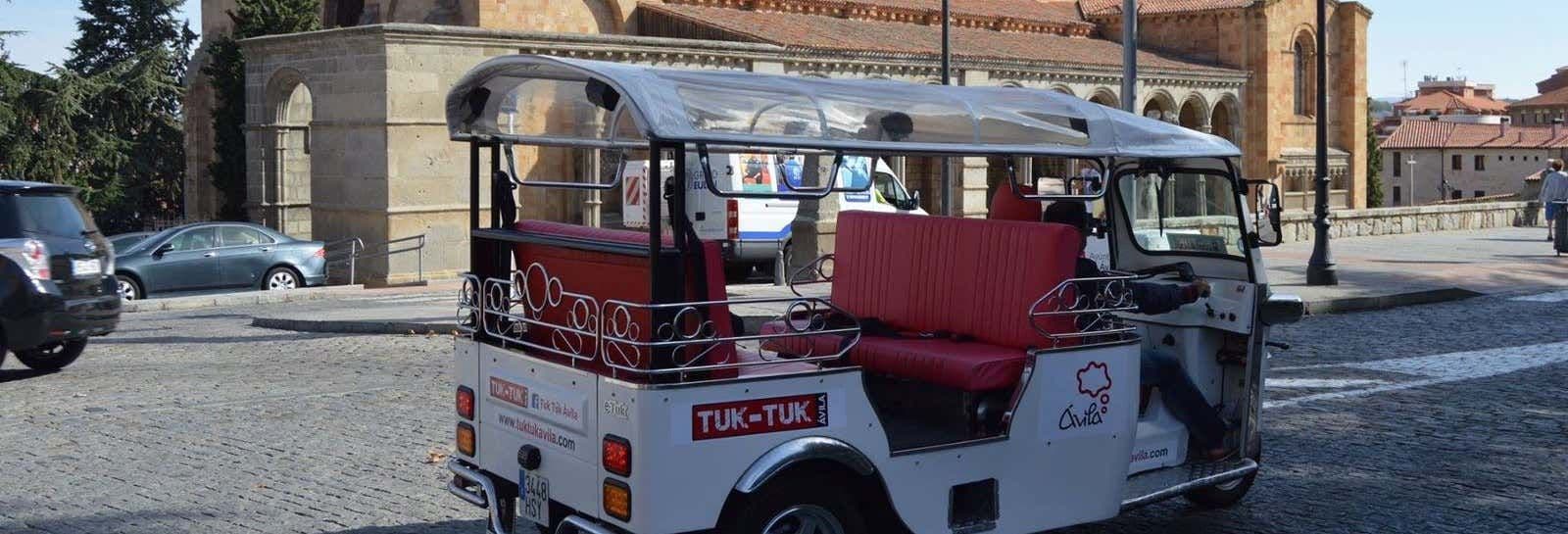 Balade en tuk-tuk dans Ávila