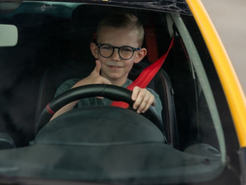 Stage de Pilotage enfant en Clio 4 RS près de Rouen (27)