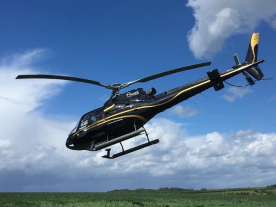 Vol en hélicoptère au départ de Lorient (56)