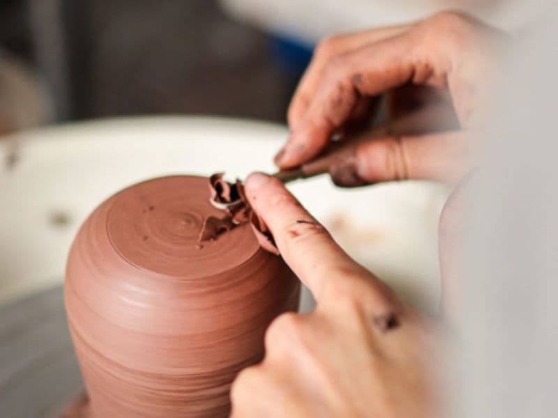 Atelier tournage en céramique à Saint-Étienne (42)