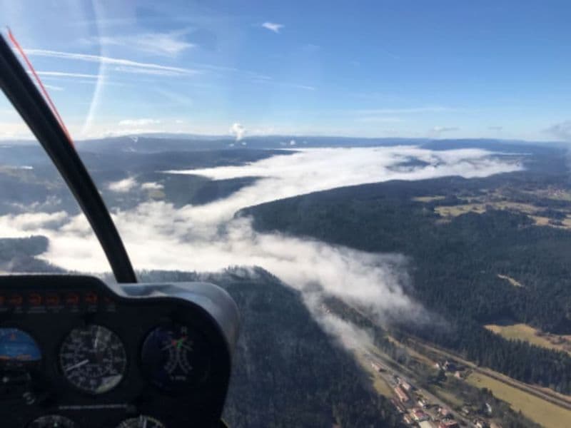 Initiation au pilotage d'hélicoptère R22 à Colmar (68)
