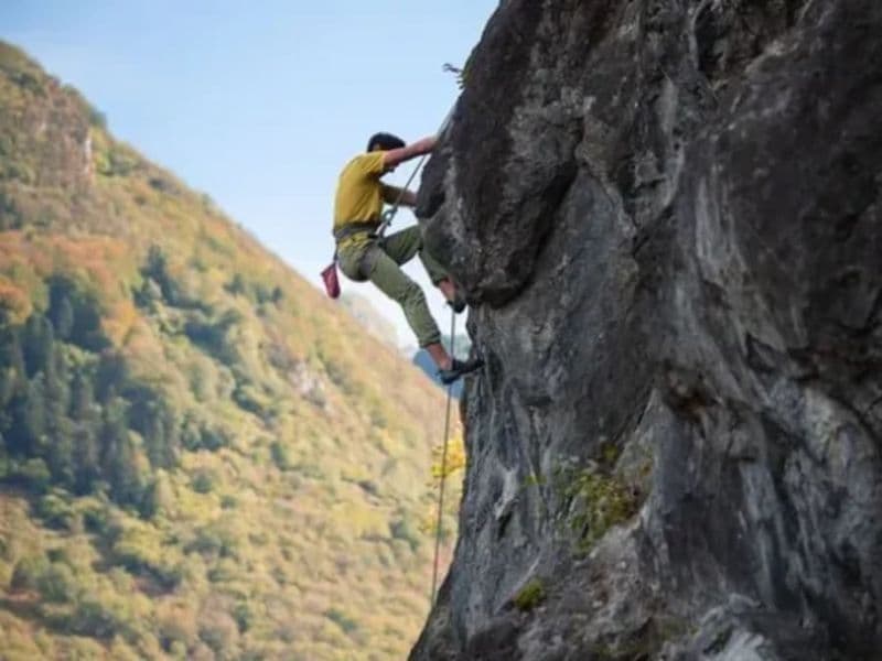 Escalade nature à Sarrancolin (65)