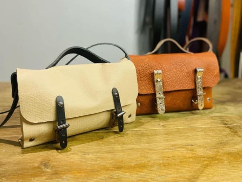 Atelier fabrication d'un petit sac en cuir à Saran (45)