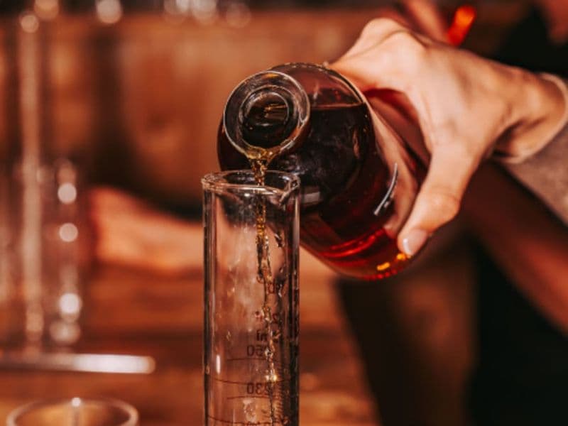 Atelier assemblage de whisky à Bordeaux (33)