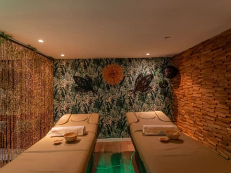 Massage relaxant à Cannes (06)