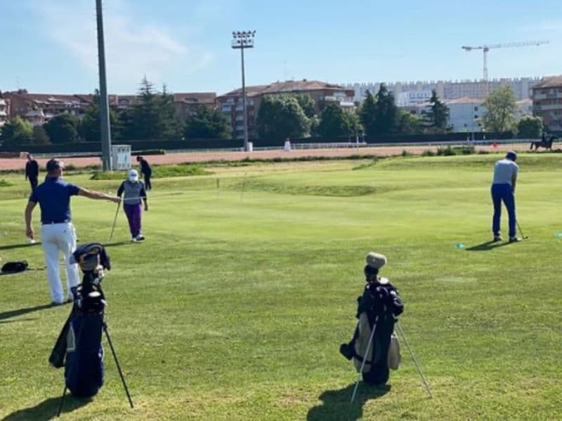 Initiation au Golf à Toulouse (31)