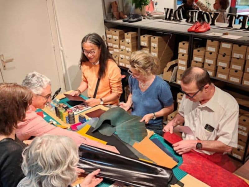 Atelier création d'un porte-cartes en cuir à Bruxelles