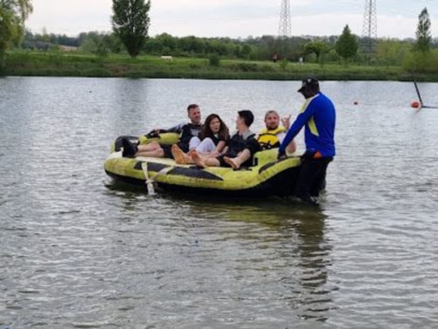 Bouée tractée à Varennes-sur-Seine (77)