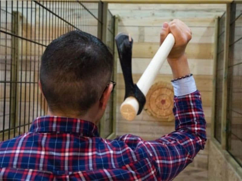 Lancer de hache à Bourges (18)