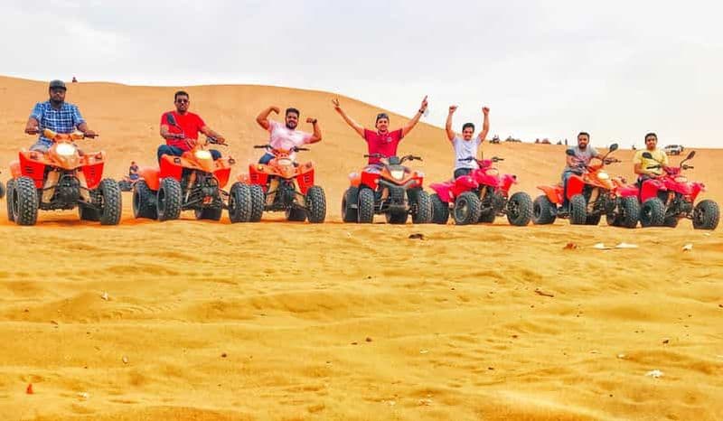 Aventure dans les sables rouges (balade en quad, balade à dos de chameau, maison du patrimoine)