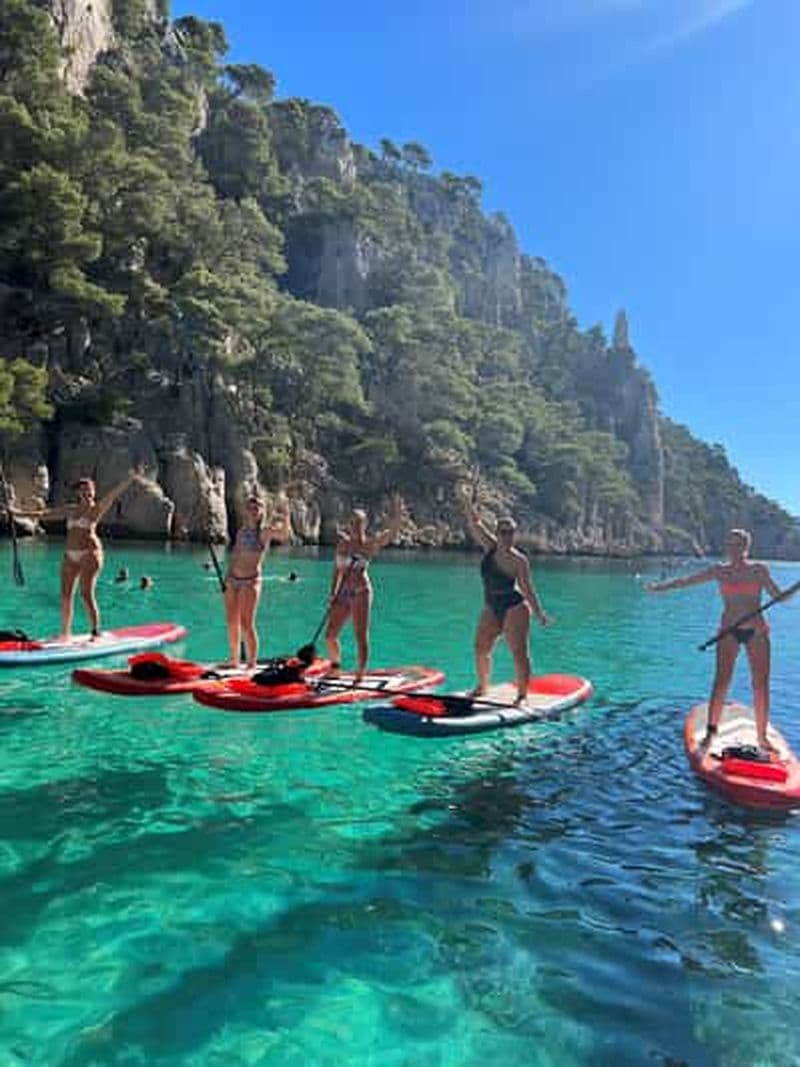 Cassis : Randonnée en Standup Paddleboard dans le Parc National des Calanques